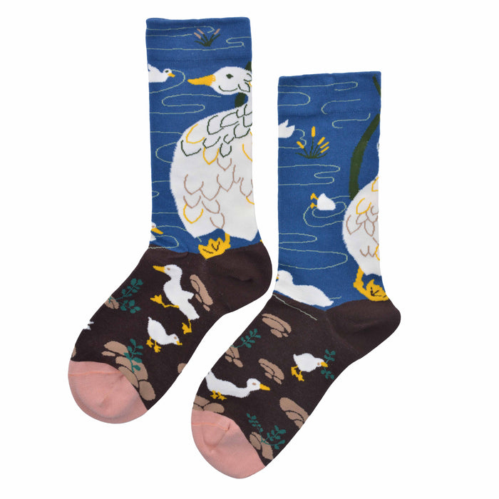 Calcetines Cisnes Blancos Nadando