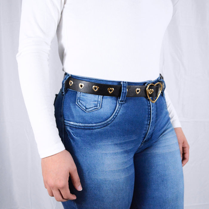 Cinturon sintetico liso negro dorado corazon modelo 3840-2