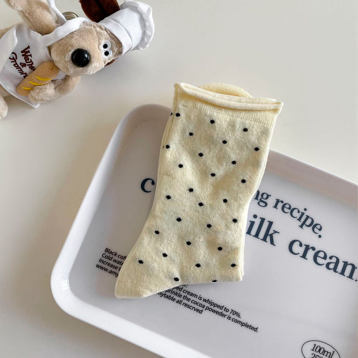 Calcetines Mini Puntitos Negros en Fondo Beige Claro