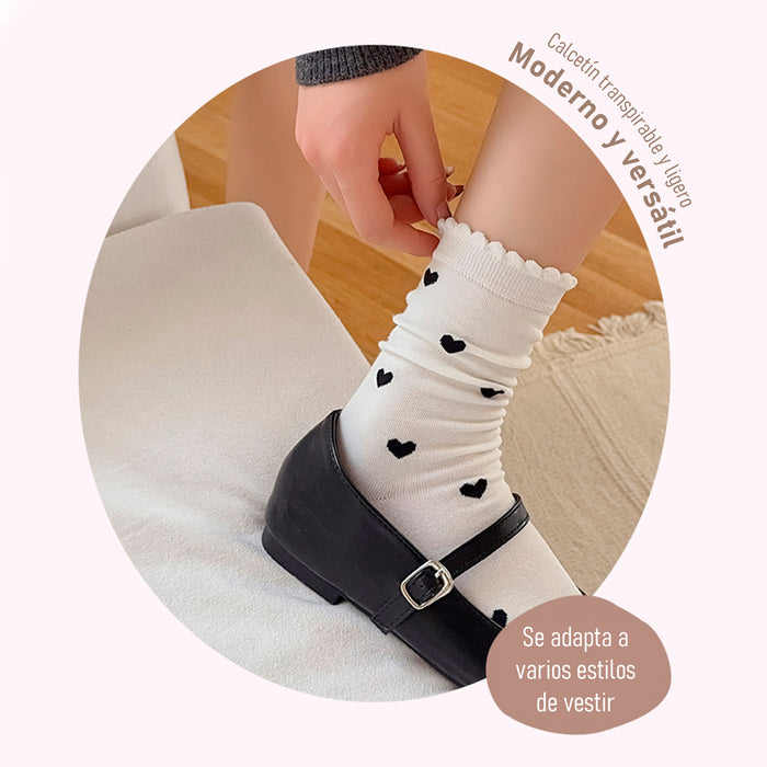Calcetines Mini Corazones Negros Fondo Gris Oscuro