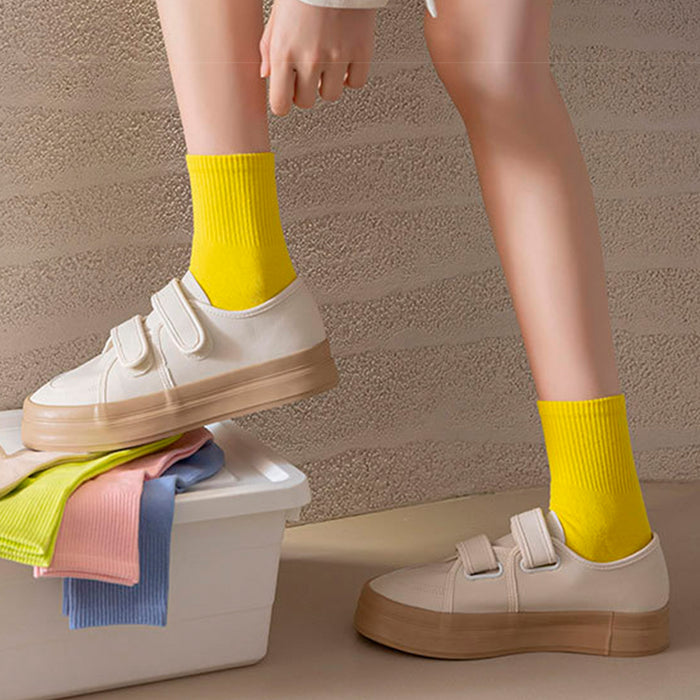 Calcetines Liso Color Amarillo Media Caña con Puño Arcoiris