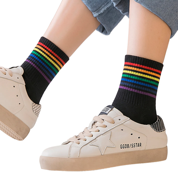 Calcetines Negros Linea de Colores Arcoiris
