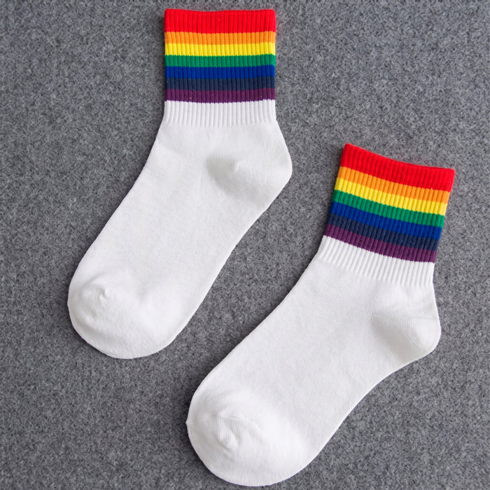Calcetines Blancos Lineas Gruesas de Colores Arcoiris