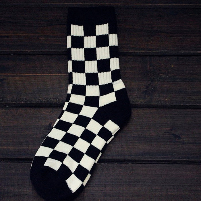 Calcetines Cuadrados Negros y Blancos