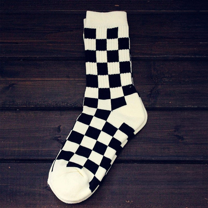 Calcetines Cuadrados Blancos y Negros