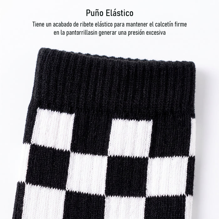 Calcetines Cuadrados Blancos y Negros