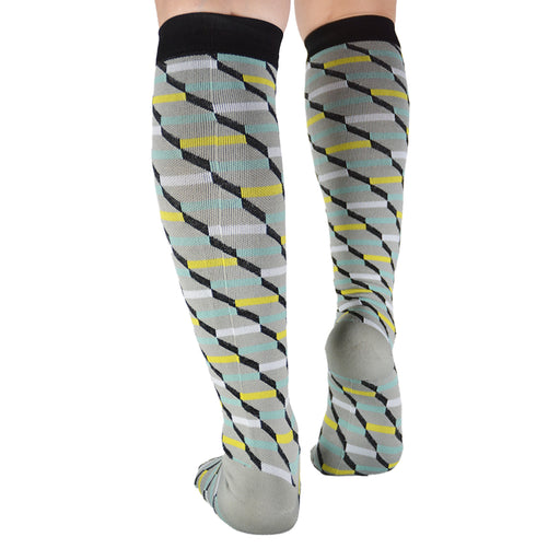 Bucanera compresion nylon rayas colores claros 125-126