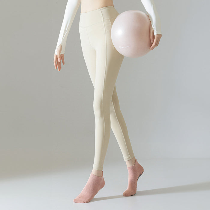 Calcetines yoga gimnasia deportivos modelo elasticado antideslizante corto