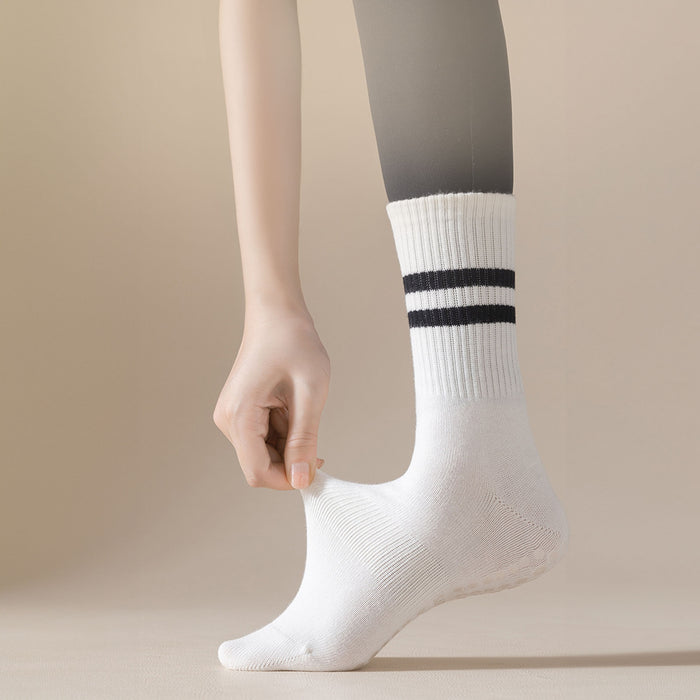 Calcetines yoga gimnasia deportivos modelo elasticado largo