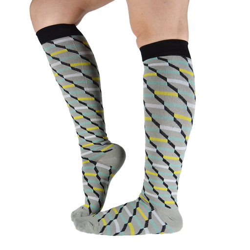 Bucanera compresion nylon rayas colores claros 125-126