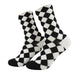calcetines rombos blanco negro 384-1