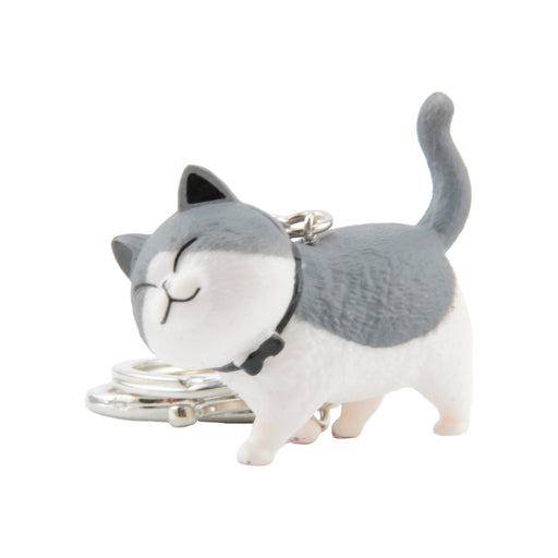 gato llavero blanco gris plastico colgante metal